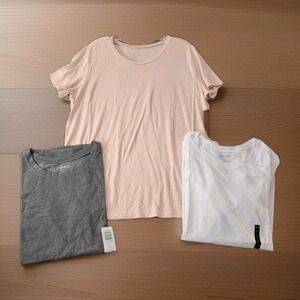 3 - Torrid T Shirt Top Size 1X Short Sleeve Round Neck Classic Fit Pullover Soft